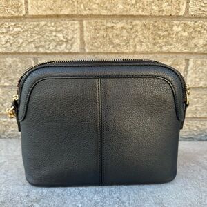 Kelly & Katie Black small Crossbody Bag -